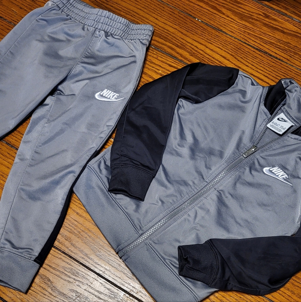 Nike Logo Jacket and Pants Two-Piece Track Set (Toddler)